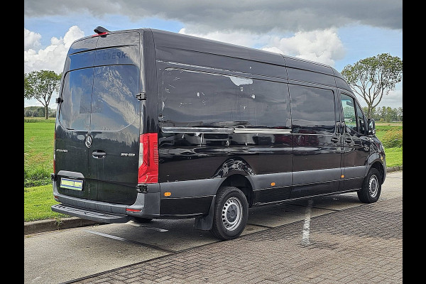 Mercedes-Benz Sprinter 319 3.0 V6 L3H2 EURO6 Airco, Standkachel, Navi, Camera, Climatecontrol, Dodehoek detectie,