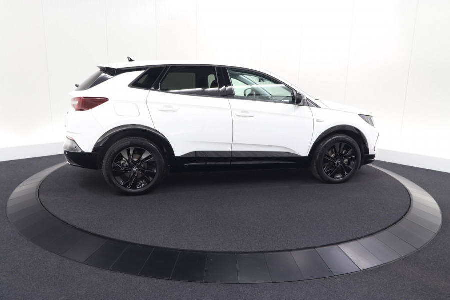 Opel Grandland 1.6 Turbo Plug-In Hybrid GS 225 | Adaptieve Cruise Control | Stuurverwarming | Navigatie
