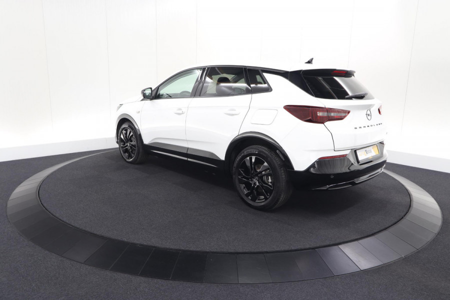 Opel Grandland 1.6 Turbo Plug-In Hybrid GS 225 | Adaptieve Cruise Control | Stuurverwarming | Navigatie