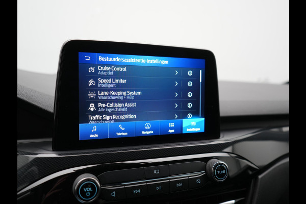 Ford Kuga 2.5 ST-Line X PHEV 225pk Dealer O.H | Trekhaak Af Fabriek | Adaptive Cruise | 360 Camera | Head Up | Alcantara Sportstoelen Verwarmd | Keyless | Blis | Pilot Assist | Stuurverwarming | Navigatie | Virtual | DAB | 18" L.M | Plug In Hybrid |