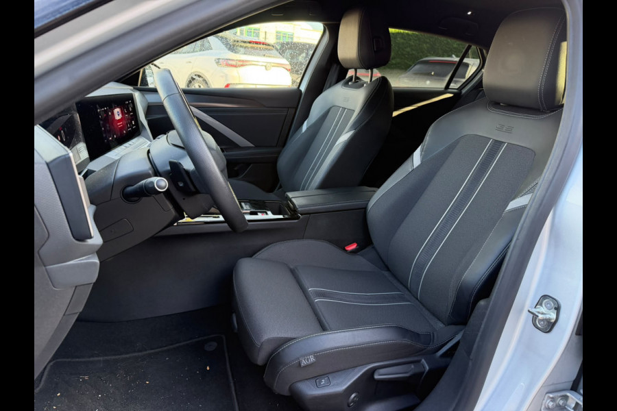 Opel Astra 1.2 Level 4 GS Line | Stuurverwarming | Stoelverwarming | Apple Carplay | Adaptive Cruise Control | 360 Camera | Keyless | LED | Parkeersensoren | Navigatie |