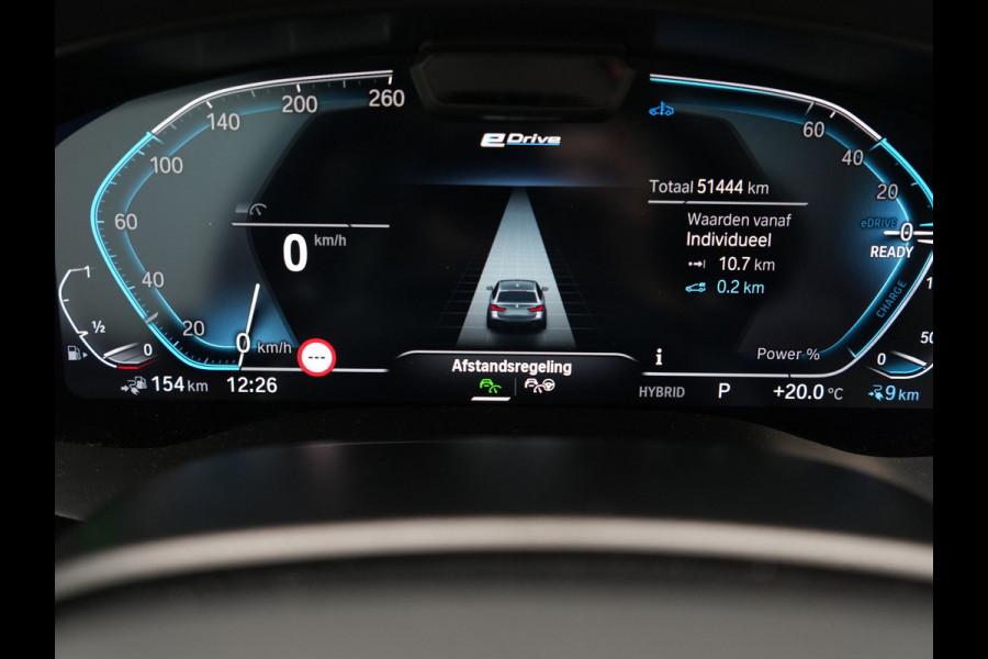 BMW 5 Serie Touring 530e M Sport PHEV 293pk Dealer O.H. | Active Steering | Trekhaak Af Fabriek | Panodak | Head Up | Adaptive Cruise | Adaptief Onderstel | Camera | Laser LED | Lederen Comfortstoelen Memory & Verwarmd | Sfeerverlichting | Blis |  Plug In Hybrid |