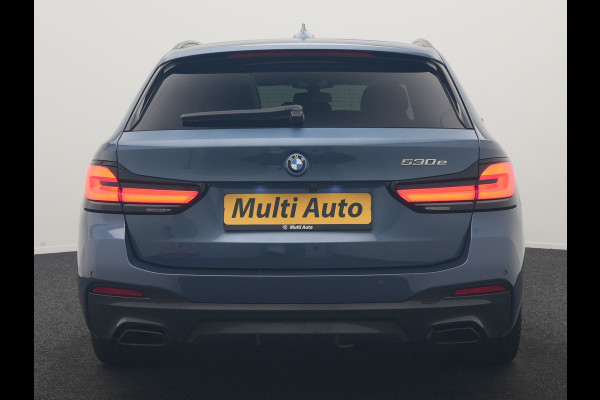 BMW 5 Serie Touring 530e M Sport PHEV 293pk Dealer O.H. | Active Steering | Trekhaak Af Fabriek | Panodak | Head Up | Adaptive Cruise | Adaptief Onderstel | Camera | Laser LED | Lederen Comfortstoelen Memory & Verwarmd | Sfeerverlichting | Blis |  Plug In Hybrid |