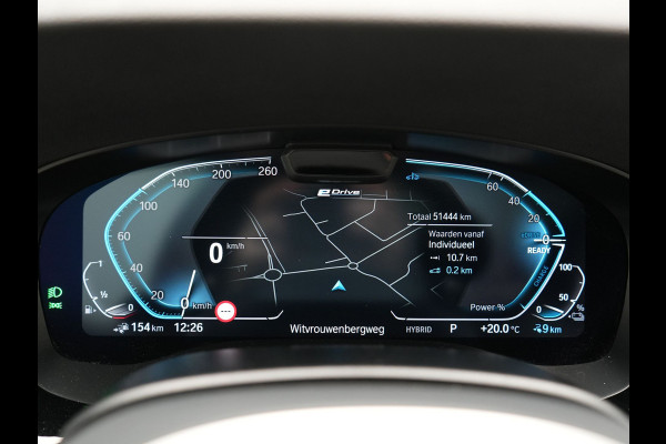 BMW 5 Serie Touring 530e M Sport PHEV 293pk Dealer O.H. | Active Steering | Trekhaak Af Fabriek | Panodak | Head Up | Adaptive Cruise | Adaptief Onderstel | Camera | Laser LED | Lederen Comfortstoelen Memory & Verwarmd | Sfeerverlichting | Blis |  Plug In Hybrid |