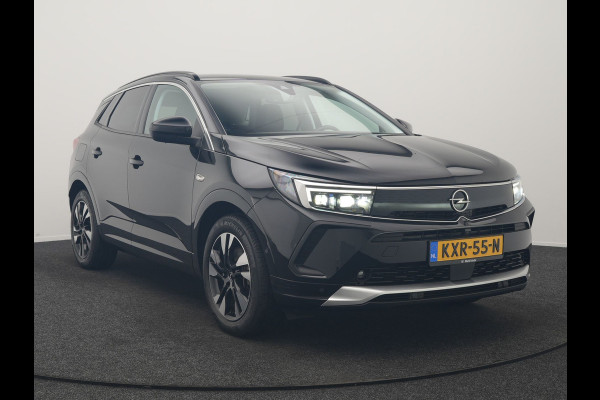 Opel Grandland 1.6 Turbo Ultimate FACELIFT MODEL PHEV 225pk Dealer O.H. | Trekhaak Afn. | Adaptive Cruise | 360 Camera | Alcantara Sportstoelen & Stuur Verwarmd | BLIS | Keyless | Navigatie | DAB | Plug In Hybrid | Apple Carplay | Plug In Hybrid |