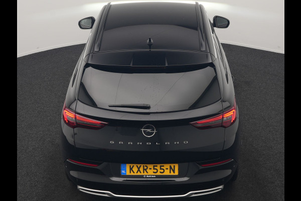 Opel Grandland 1.6 Turbo Ultimate FACELIFT MODEL PHEV 225pk Dealer O.H. | Trekhaak Afn. | Adaptive Cruise | 360 Camera | Alcantara Sportstoelen & Stuur Verwarmd | BLIS | Keyless | Navigatie | DAB | Plug In Hybrid | Apple Carplay | Plug In Hybrid |