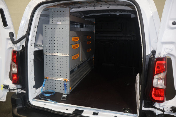 Peugeot Partner 1.5 BlueHDI Premium Long 130PK Automaat Navigatie