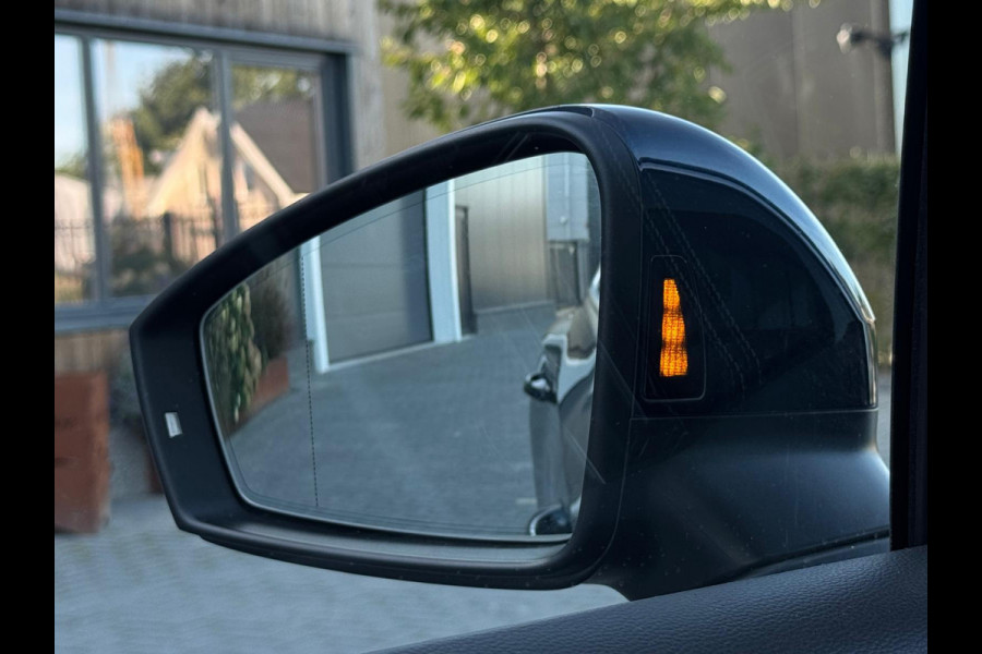 Volkswagen Touareg 3.0 TSi eHybrid 4MOTION PANO|LEDER|LED|CAMERA