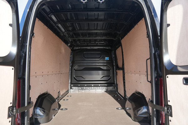 Renault Master E-Tech T35 L3H2 Advance Long Range 87 kWh 143pk - Navi - Camera - Betimmering - 360 Parkeersensoren - Stoelverwarming - Rijklaar
