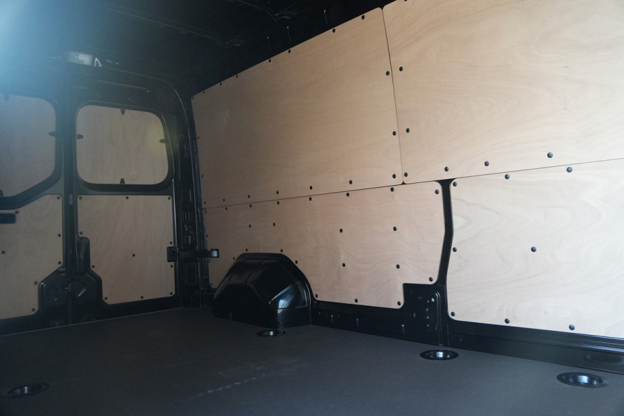 Renault Master E-Tech T35 L3H2 Advance Long Range 87 kWh 143pk - Navi - Camera - Betimmering - 360 Parkeersensoren - Stoelverwarming - Rijklaar