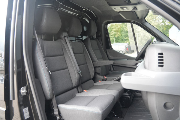 Renault Master E-Tech T35 L3H2 Advance Long Range 87 kWh 143pk - Navi - Camera - Betimmering - 360 Parkeersensoren - Stoelverwarming - Rijklaar