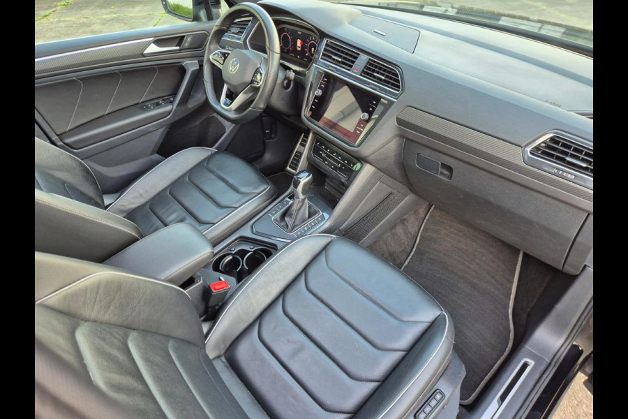 Volkswagen Tiguan 1.4 TSI eHybrid R-Line Business+ Pano! 360'Camera Memory Keyless Sfeerverlichting Elektrische Kofferklep IQ