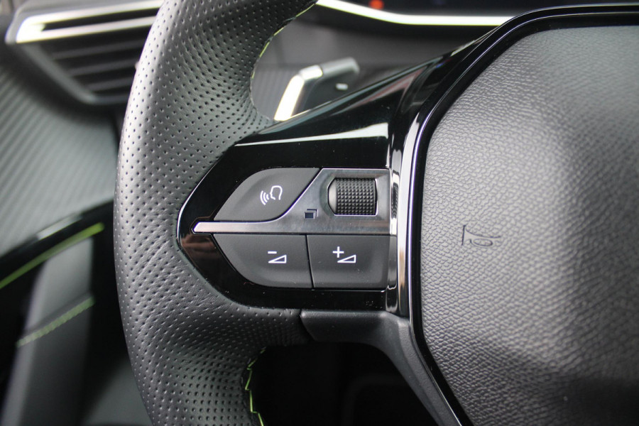 Peugeot 208 1.2 Hybrid 110PK AUTOMAAT GT | CAMERA VOOR + ACHTER | NAVIGATIE | DRAADLOZE APPLE CARPLAY/ANDROID AUTO | FULL LED KOPLAMPEN | LICHTMETALEN VELGEN 17" | DODEHOEK DETECTIE | DRAADLOZE TELEFOONLADER | KEYLESS ENTRY/START | DAB+ RADIO | ADAPTIVE CRUISE CONTROL | CLIMATE CONTROL | SFEERVERLICHTING |