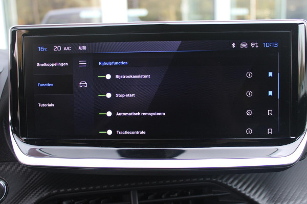 Peugeot 208 1.2 Hybrid 110PK AUTOMAAT GT | CAMERA VOOR + ACHTER | NAVIGATIE | DRAADLOZE APPLE CARPLAY/ANDROID AUTO | FULL LED KOPLAMPEN | LICHTMETALEN VELGEN 17" | DODEHOEK DETECTIE | DRAADLOZE TELEFOONLADER | KEYLESS ENTRY/START | DAB+ RADIO | ADAPTIVE CRUISE CONTROL | CLIMATE CONTROL | SFEERVERLICHTING |