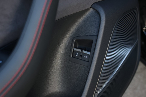 Audi Q8 60 TFSI e Quattro Competition *Pano*B&O Advanced*4-Wiel besturing*Soft-Close*RS-Stoelen*