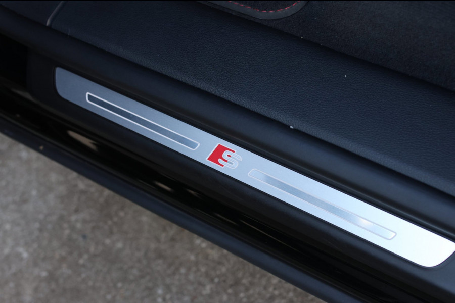 Audi Q8 60 TFSI e Quattro Competition *Pano*B&O Advanced*4-Wiel besturing*Soft-Close*RS-Stoelen*
