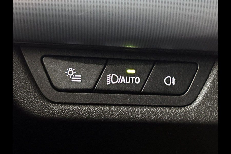 BMW 2 Serie Active Tourer 218i BLACK-LINE | CAMERA | EL-ACHTERKLEP