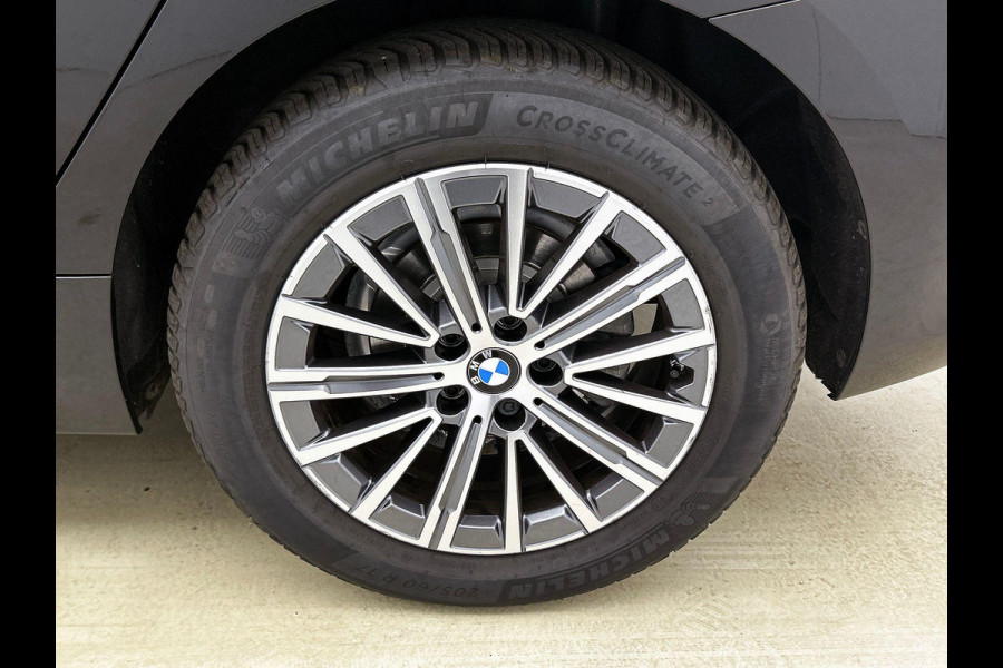 BMW 2 Serie Active Tourer 218i BLACK-LINE | CAMERA | EL-ACHTERKLEP