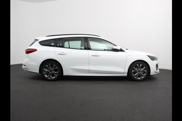 Ford FOCUS Wagon 1.0 EcoBoost Hybrid ST Line Navigatie Climate Control Led Dab Camera Parkeer sensoren Cruise Control Lichtmetalen velgen