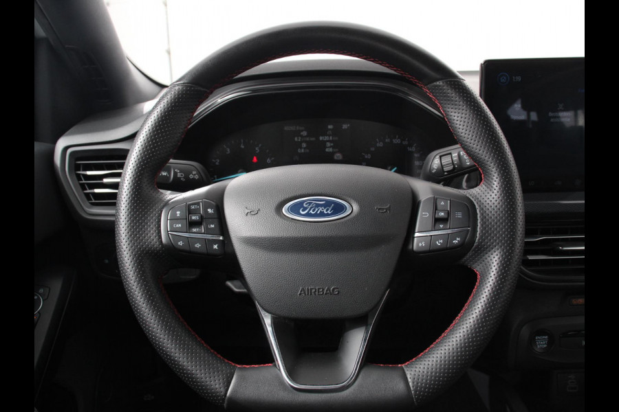 Ford FOCUS Wagon 1.0 EcoBoost Hybrid ST Line Navigatie Climate Control Led Dab Camera Parkeer sensoren Cruise Control Lichtmetalen velgen