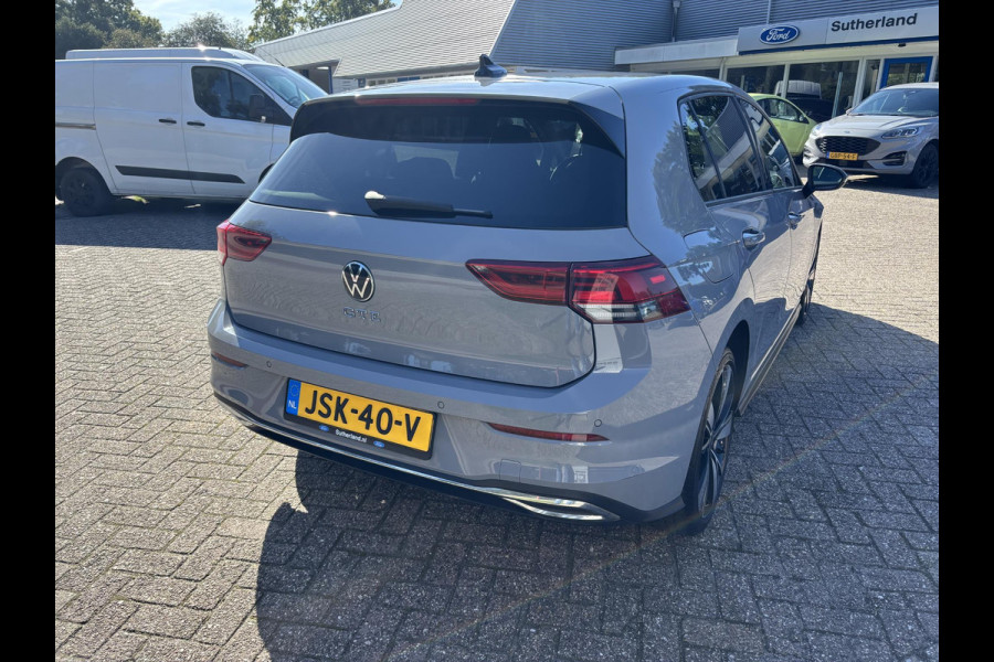 Volkswagen Golf 1.4 eHybrid GTE PHEV 244pk Adaptieve Cruise | Achteruitrijcamera | Apple Carplay/Android Auto | Stoelverwarming | Rode remklauwen