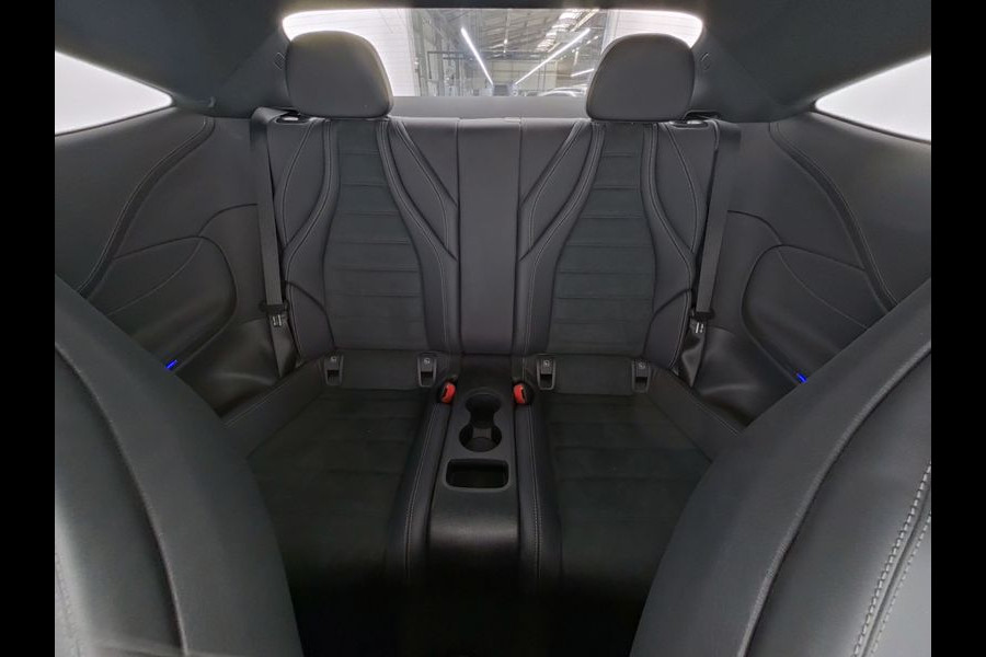 Mercedes-Benz CLE Coupé 300e AMG STYLING-PANORAMA-MEMORY-360 CAMERA-NIGHT-ZEER COMPLEET