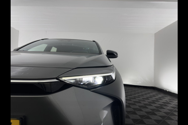 Toyota Bz4x Business 71 kWh (3-Fase-11kW) {SoH-88%} (INCL.BTW) *FULL-LED | ADAPTIVE-CRUISE | CAMERA | NAVI-FULLMAP | KEYLESS | ECC | PDC | 18''ALU | TOWBAR*