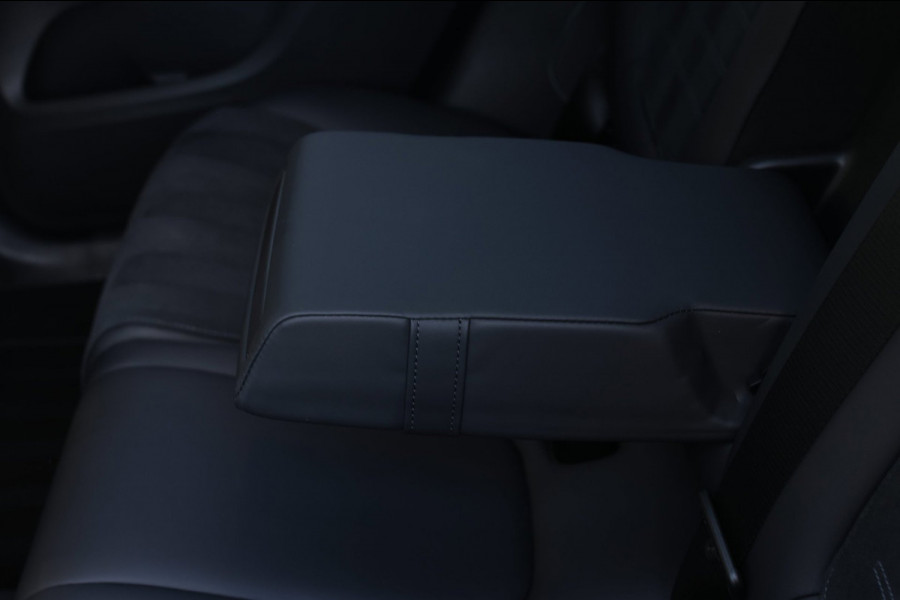 Mercedes-Benz GLC 300e 4MATIC AMG Line *Pano*Burmester*360 Camera*Trekhaak*