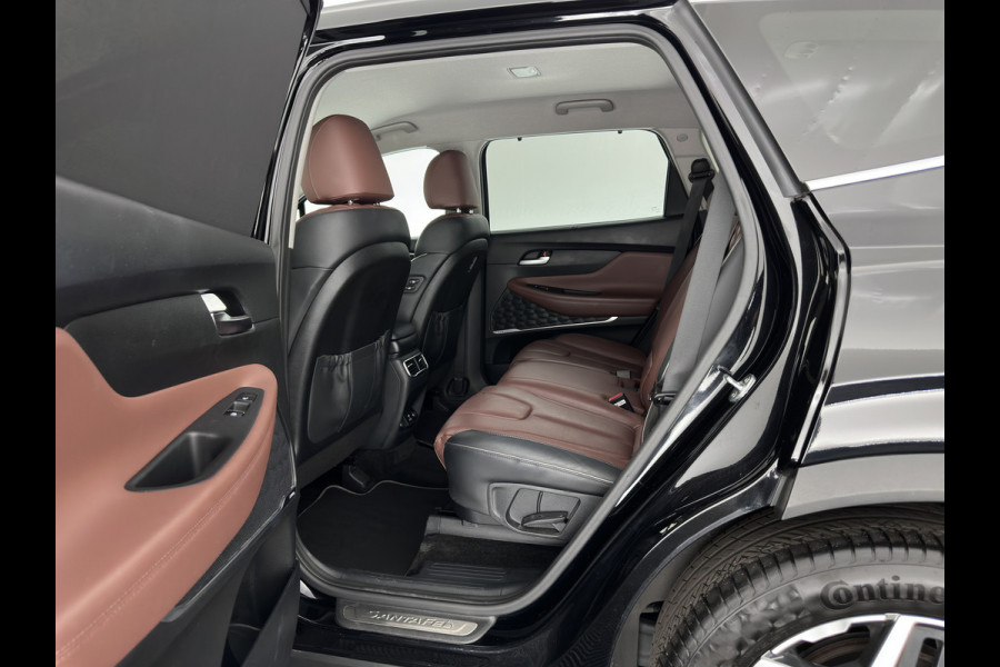 Hyundai Santa Fe 1.6 T-GDI PHEV Premium (Plug-in) (INCL-BTW) *HEAD-UP | LEATHER | FULL-LED | ADAPTIVE-CRUISE | TOP-VIEW | BLINDSPOT | MEMORY-PACK | DIGI-COCKPIT | SHIFTPADDLES | PRIVACYGLASS | NAVI-FULLMAP | 19''ALU | TOWBAR*