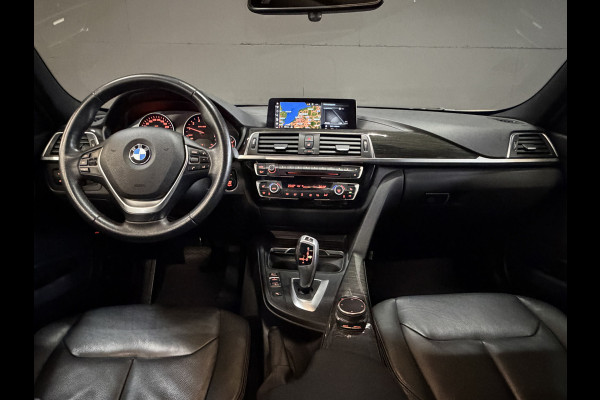 BMW 3 Serie Touring 318i High Executive Automaat | Leder | Stoelverwarming | Full LED | NL auto | NAP | Navi | PDC V+A