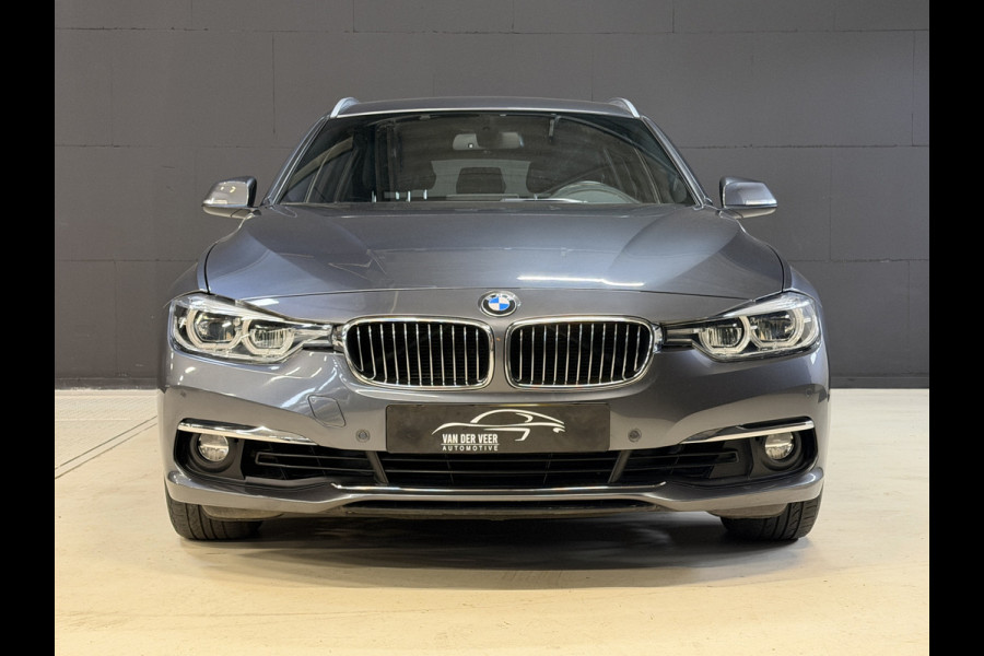 BMW 3 Serie Touring 318i High Executive Automaat | Leder | Stoelverwarming | Full LED | NL auto | NAP | Navi | PDC V+A