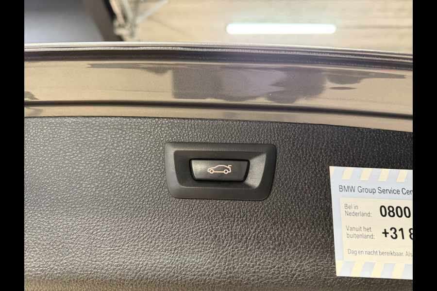 BMW 3 Serie Touring 318i High Executive Automaat | Leder | Stoelverwarming | Full LED | NL auto | NAP | Navi | PDC V+A