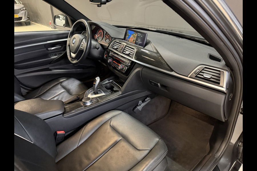 BMW 3 Serie Touring 318i High Executive Automaat | Leder | Stoelverwarming | Full LED | NL auto | NAP | Navi | PDC V+A