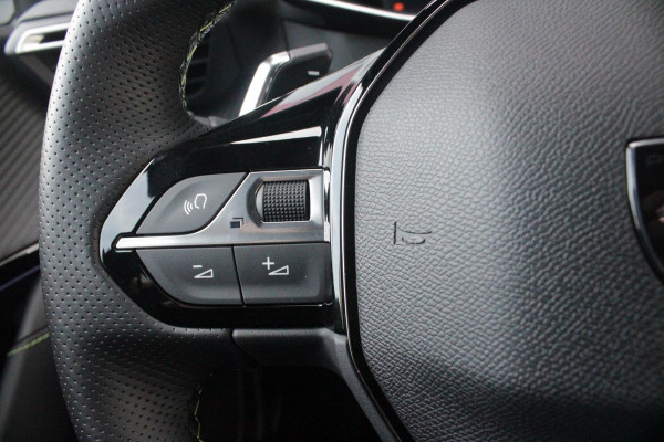 Peugeot 208 1.2 Hybrid 145PK AUTOMAAT GT PACK | ELEKTRISCH BEDIENBARE BESTUURDERSSTOEL MET MASSAGE FUNCTIE | ALCANTARA BEKLEDING | STOEL VERWARMING | CRUISE CONTROL | DAB+ RADIO | APPLE CARPLAY/ANDROID AUTO | FULL LED KOPLAMPEN | KEYLESS ENTRY/START | 17" LICHTMETALEN VELGEN | CLIMATE CONTROL | PARKEERSENSOREN VOOR + ACHTER | ACHTERUITRIJ CAMERA | SFEERVERLICHTING |