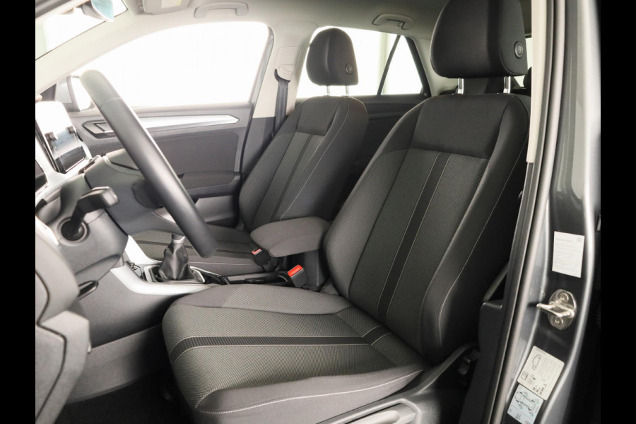 Volkswagen T-Roc 1.0 TSI Life 110 pk | Navigatie | Camera | Digitaal dashboard | Parkeercamera |