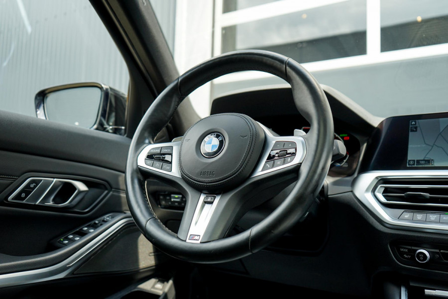 BMW 3 Serie Touring 320d High Executive