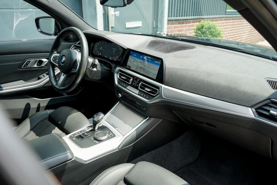 BMW 3 Serie Touring 320d High Executive