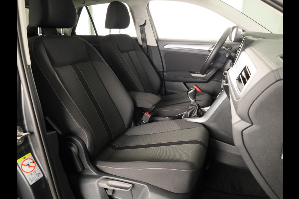 Volkswagen T-Roc 1.0 TSI Life 110 pk | Navigatie | Camera | Digitaal dashboard | Parkeercamera |