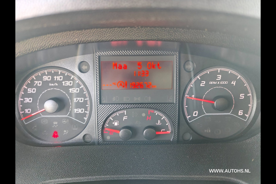 Peugeot Boxer 333 2.2 BlueHDi 165 PK L3H2 Premium, 1e Eig , euro 6, cruise , camera , navi , apk 10- 2027 , NW motor bij 118000 km