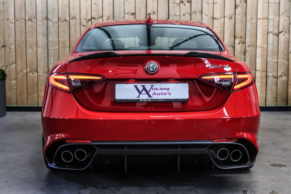 Alfa Romeo Giulia 2.9 V6 Quadrifoglio *Kuipstoelen*H/K*ACC*1e eigenaar*