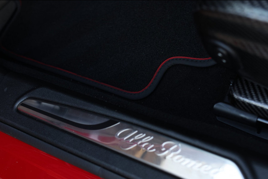Alfa Romeo Giulia 2.9 V6 Quadrifoglio *Kuipstoelen*H/K*ACC*1e eigenaar*