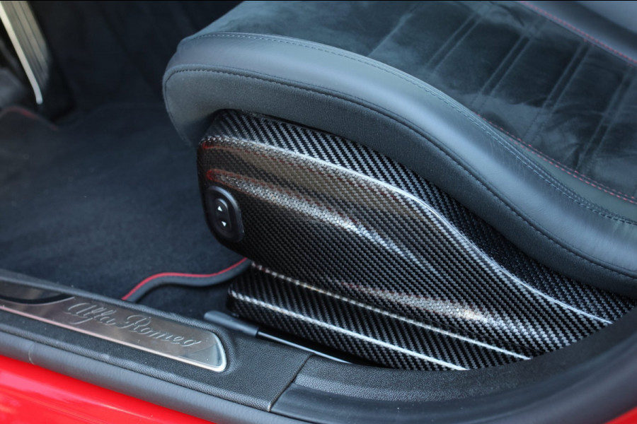 Alfa Romeo Giulia 2.9 V6 Quadrifoglio *Kuipstoelen*H/K*ACC*1e eigenaar*