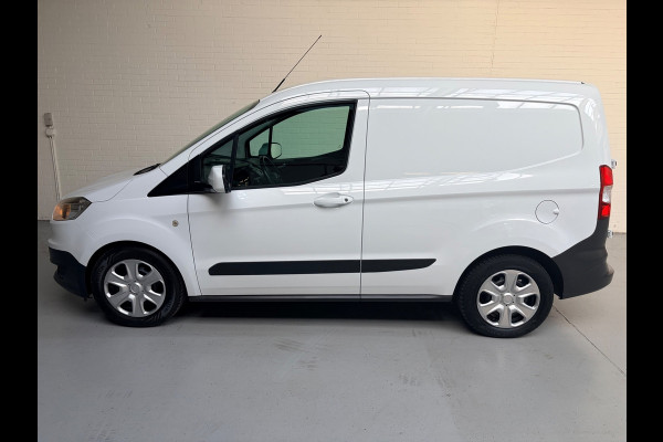 Ford Transit Courier 1.5 TDCI Trend, Airco, CruiseControl, Stoel verwarming Schuifdeur 1ste eigenaar Nederlandse bus RIJKLAARPRIJS