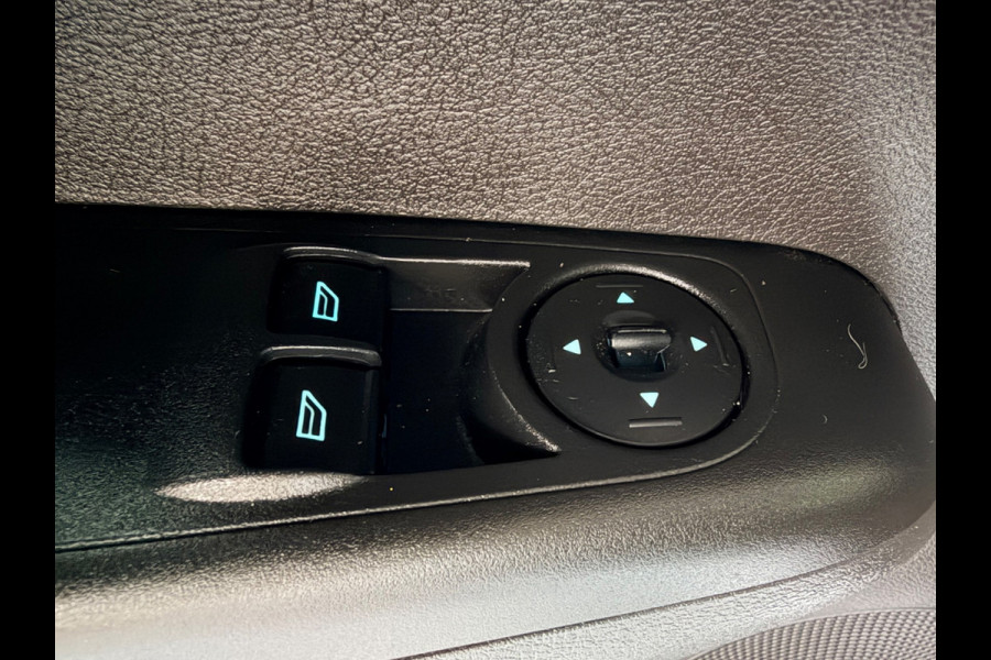 Ford Transit Courier 1.5 TDCI Trend, Airco, CruiseControl, Stoel verwarming Schuifdeur 1ste eigenaar Nederlandse bus RIJKLAARPRIJS