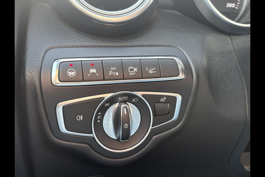 Mercedes-Benz GLC 350e 4MATIC Premium Plus | AMG Pakket | Trekhaak | Panoramadak | Elek. Verstelbare Stoelen | Luchtvering |