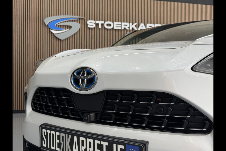 Toyota Yaris Cross 1.5 Hybrid Executive | Navi | ACC | Dodehoek | Stoel & Stuurverwarming | 18" | Carplay 100% Toyota Dealer onderhouden!