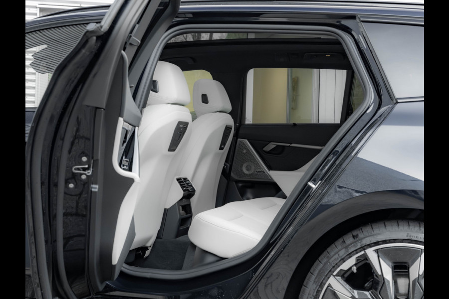BMW i5 Touring xDrive40 M-Sport Pro - Full-Option - Adaptief M Onderstel Prof