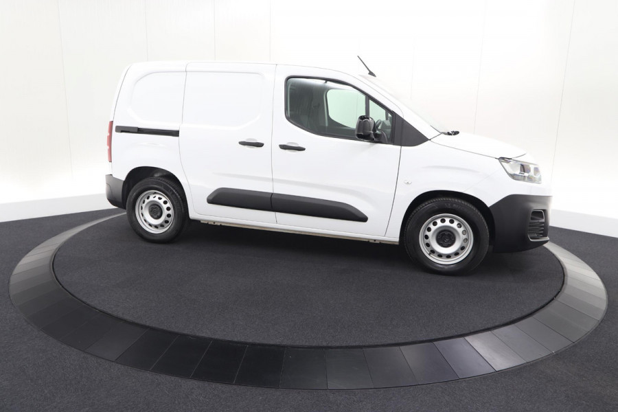 Citroën E-Berlingo 136 L1 50 kWh | SOH 99,1% | Camera | Vloerplaat Laadruimte | Apple Carplay | Parkeersensoren