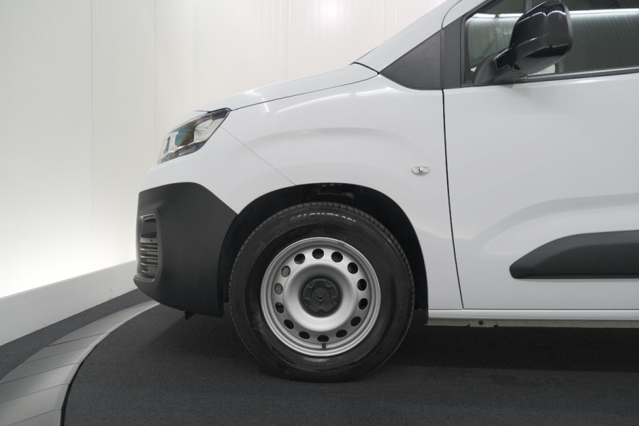 Citroën E-Berlingo 136 L1 50 kWh | SOH 99,1% | Camera | Vloerplaat Laadruimte | Apple Carplay | Parkeersensoren