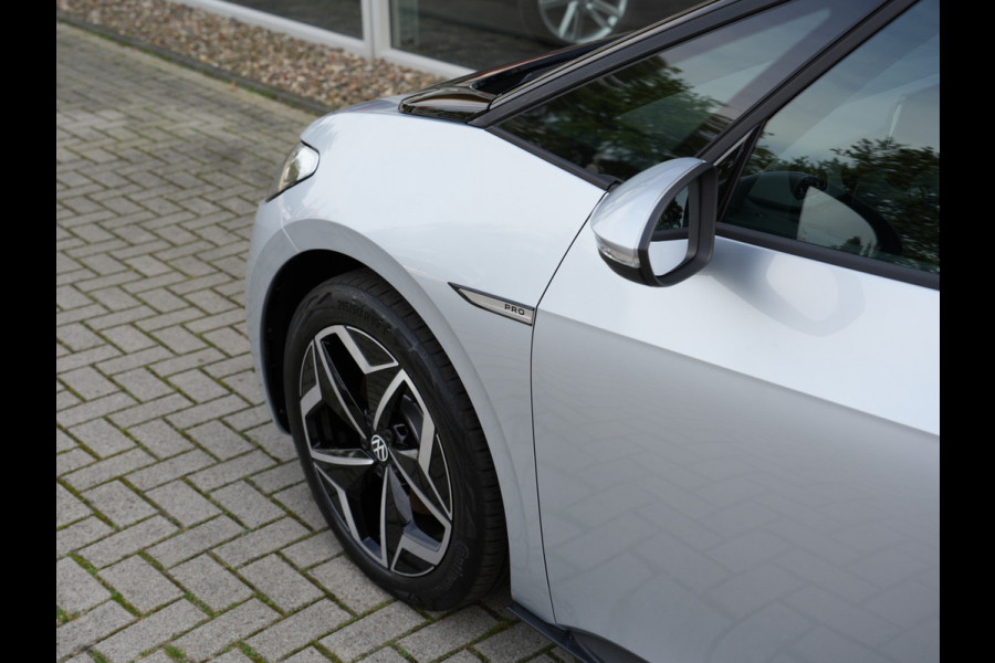 Volkswagen ID.3 Life 58 kWh | Cruise control adaptief met stop&go | Apple Carplay/Android Auto | Stoel&Stuur Verwarmd |